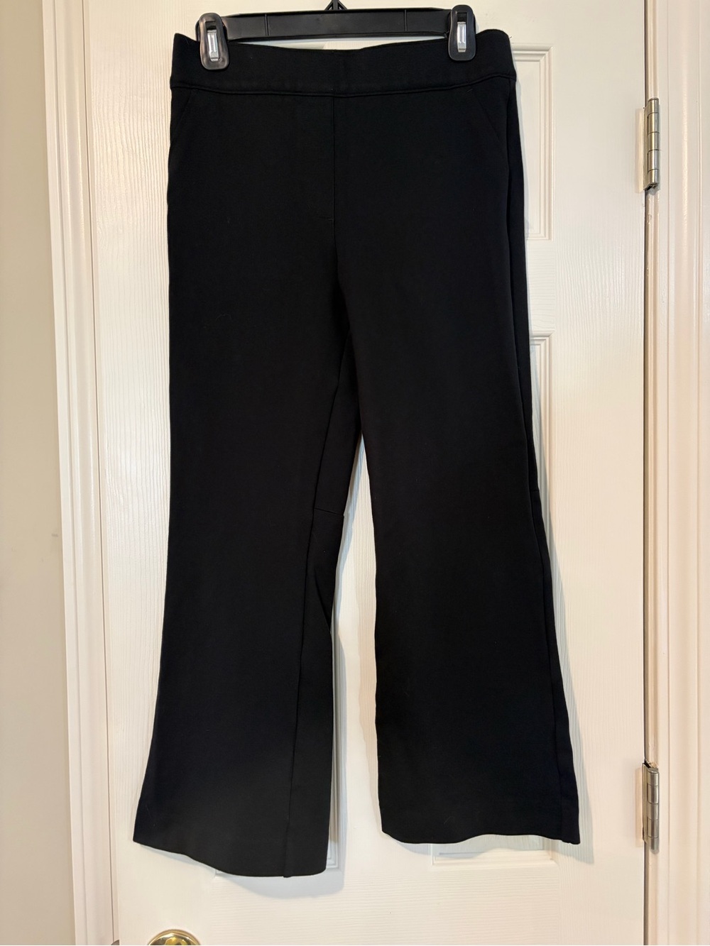 Spanx The Perfect Kick Flare Pants M Black Ponte Cropped Stretch Pull On